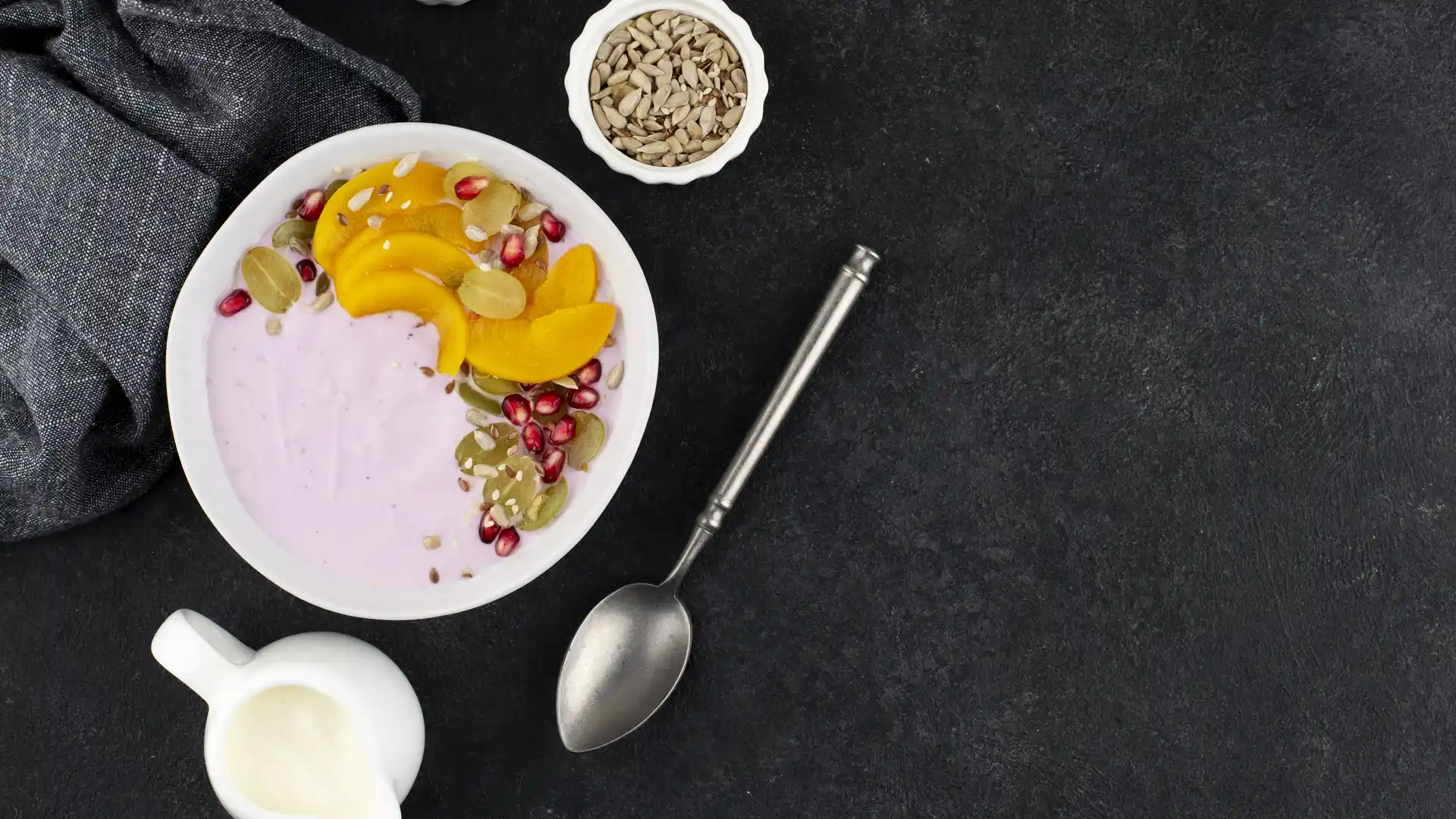 Fresh Dairy Solutions Background